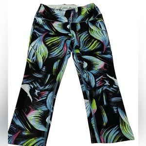 Women's New Balance Dry Cropped Black Leggings Active Yoga Pants Small Colorful